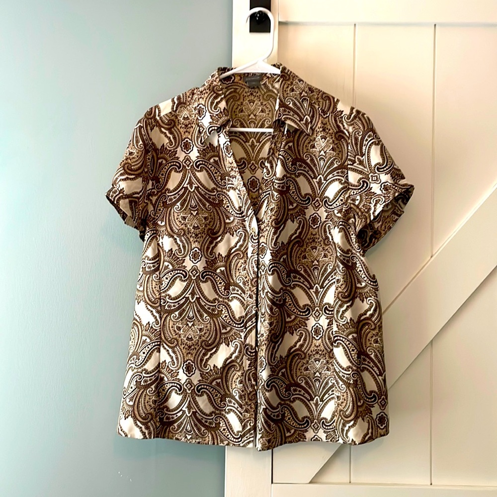 Ann Taylor Brown/Camel/Beige paisley silk short sleeved blouse
